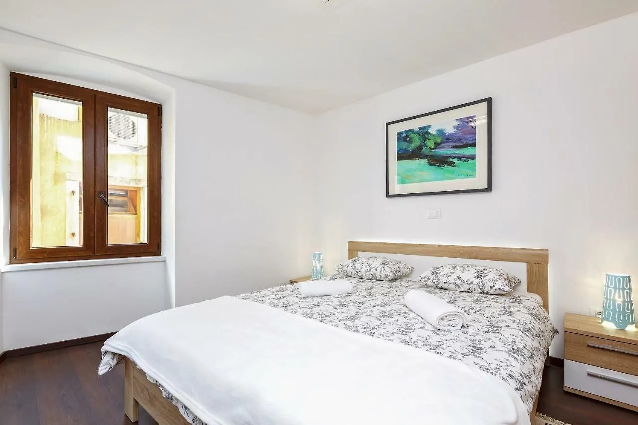 Apartment Irene Porec